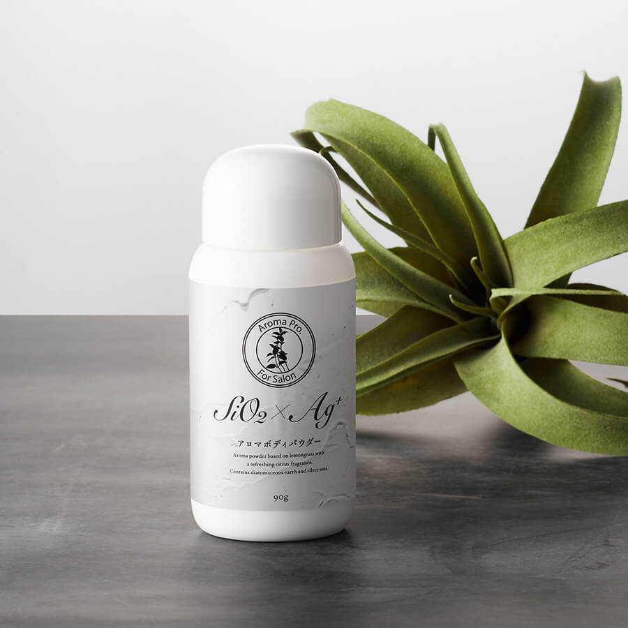 夏だけではない！美肌のためのボディパウダーの使い方 - DAILY